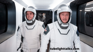 nasa astronauts tie up with space x images