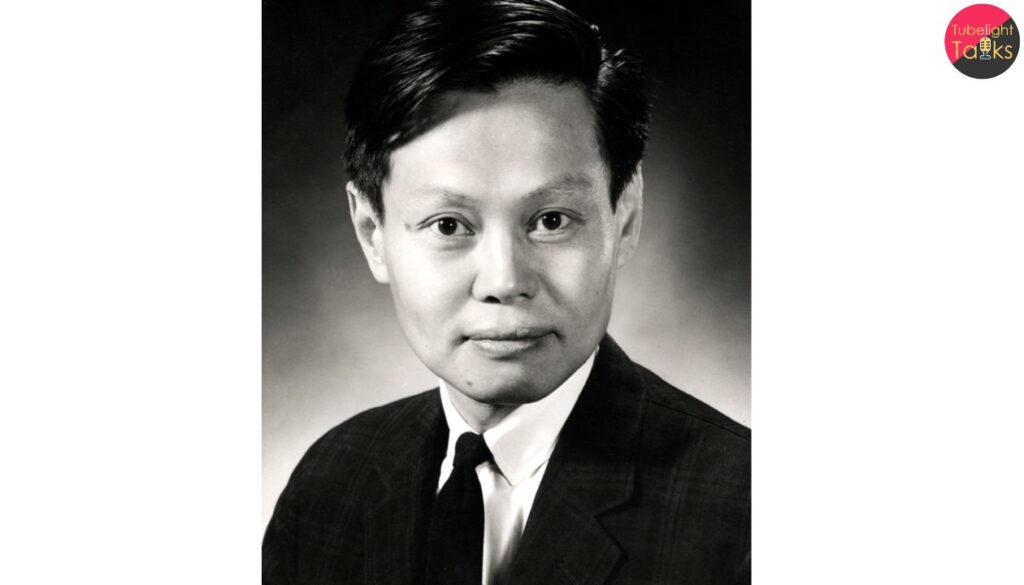 Chen-Ning Yang