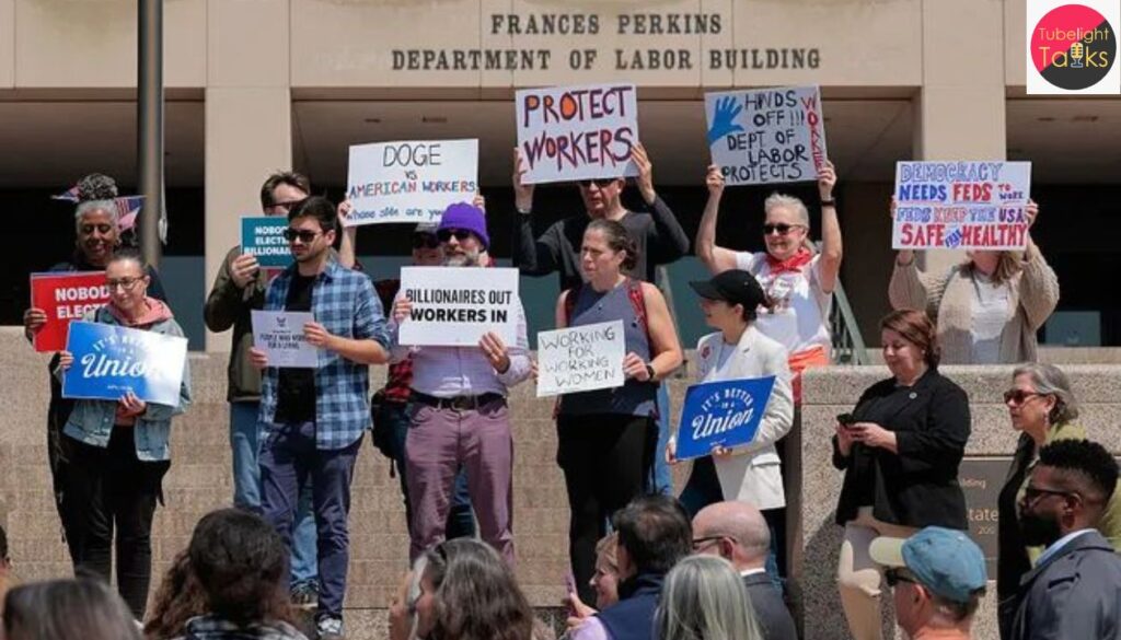 Mass Layoffs Sweep U.S. Corporate Landscape in October This Year