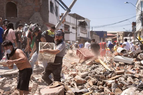 Earthquake in Colombia Kills 20