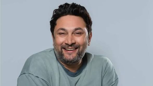 Rajesh Kumar left acting